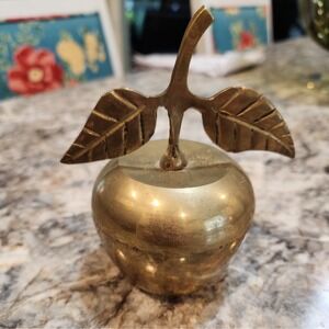 Solid Brass Handmade India Round Apple with Stem 4.25 in Vntage